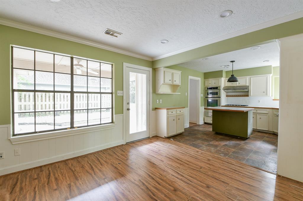 10715 E Timberwagon Circle