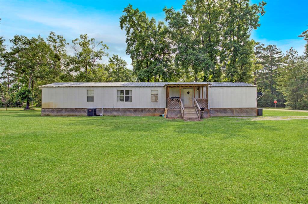 116 Forever Green, Livingston, Texas image 2