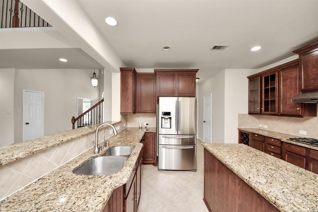 3009 Southern Chase Drive, Pearland, Texas image 26