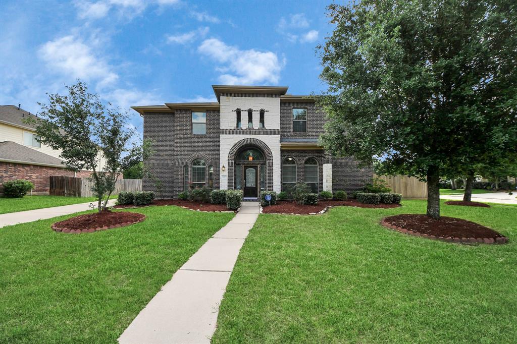 3009 Southern Chase Drive, Pearland, Texas image 6