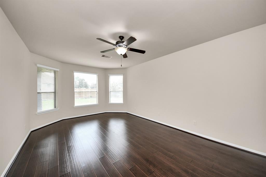 3009 Southern Chase Drive, Pearland, Texas image 30