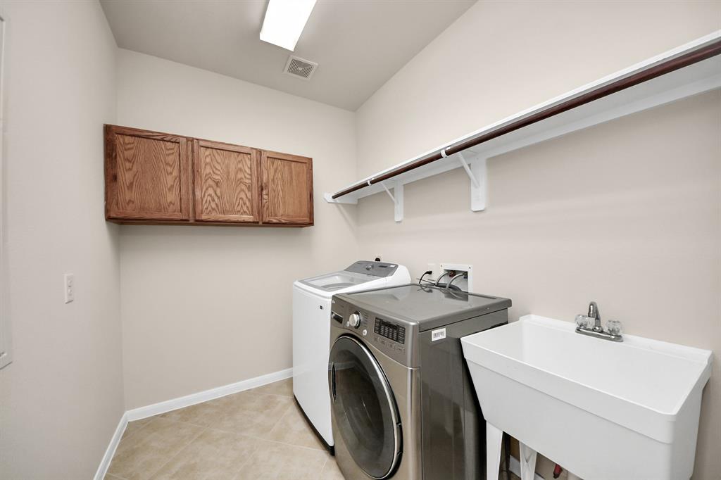 3009 Southern Chase Drive, Pearland, Texas image 28