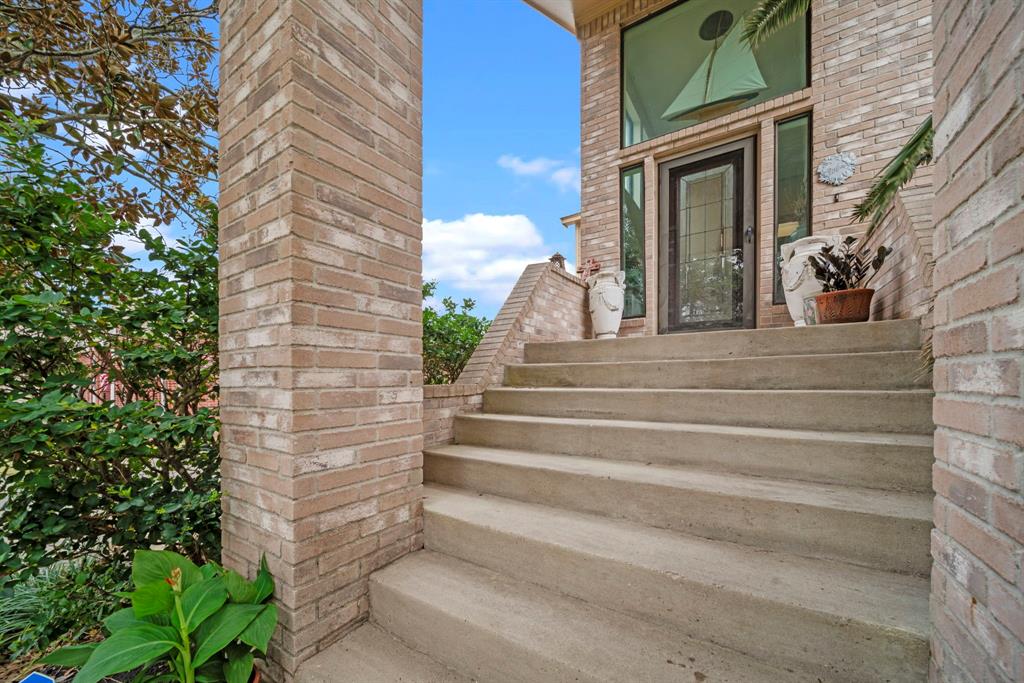 12604 Pegasus Drive, Willis, Texas image 4