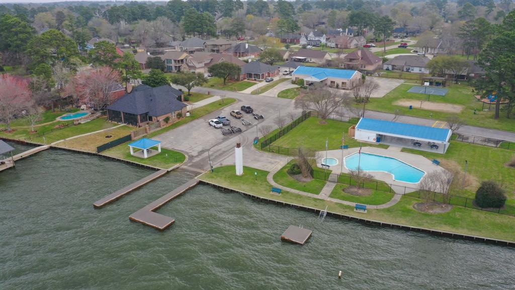 12604 Pegasus Drive, Willis, Texas image 34