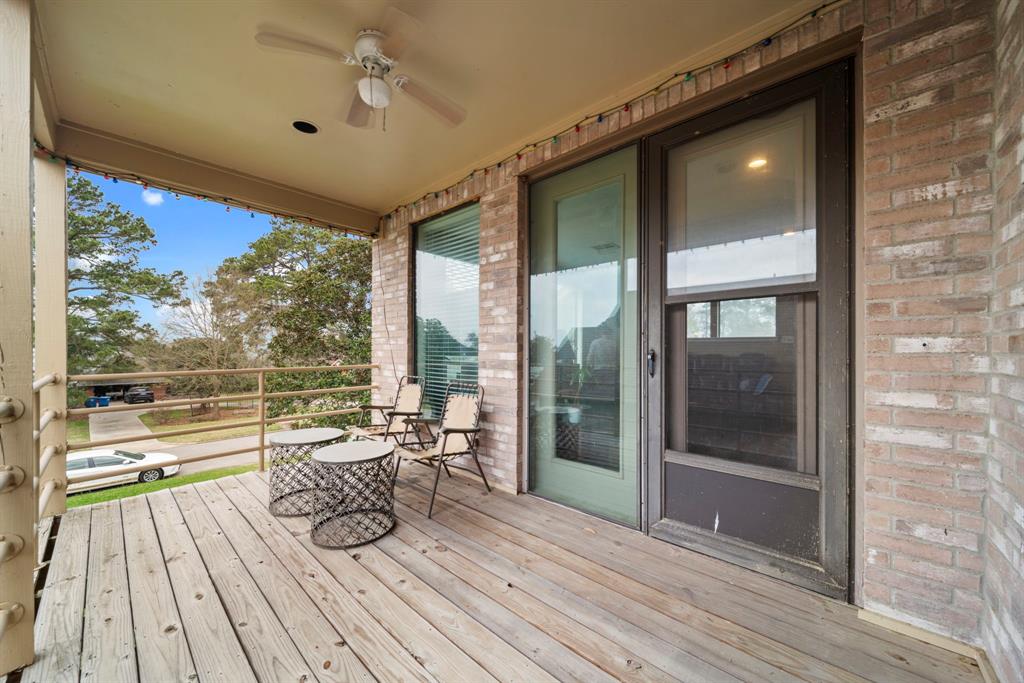 12604 Pegasus Drive, Willis, Texas image 9