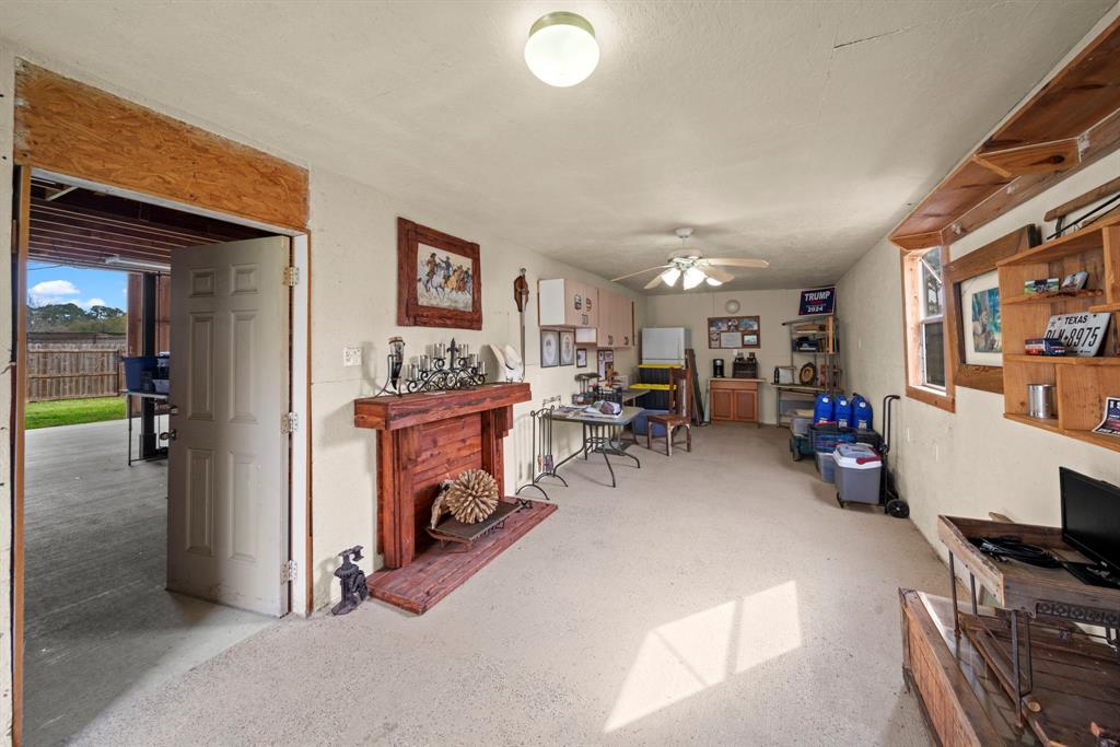 12604 Pegasus Drive, Willis, Texas image 31
