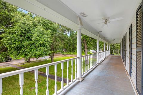 A home in Lake Jackson