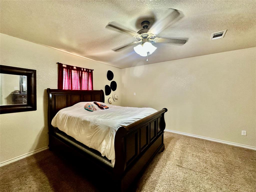 725 County Road 4364, Spurger, Texas image 22