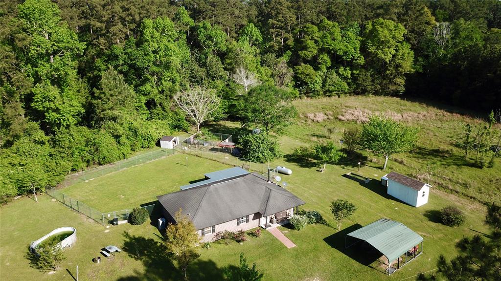725 County Road 4364, Spurger, Texas image 2