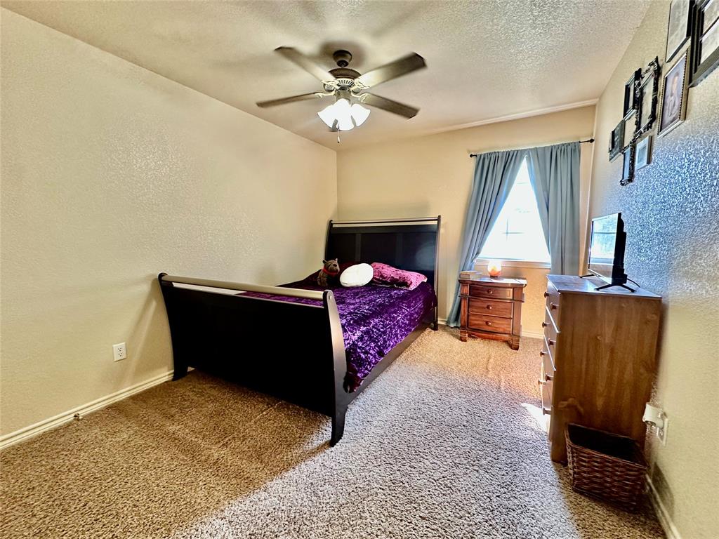725 County Road 4364, Spurger, Texas image 42