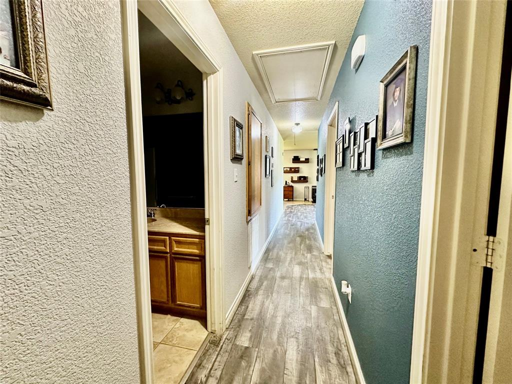 725 County Road 4364, Spurger, Texas image 19