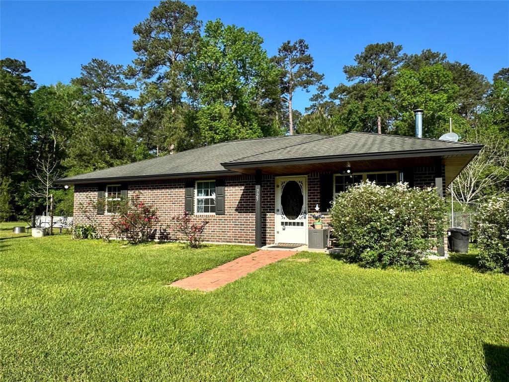 725 County Road 4364, Spurger, Texas image 46