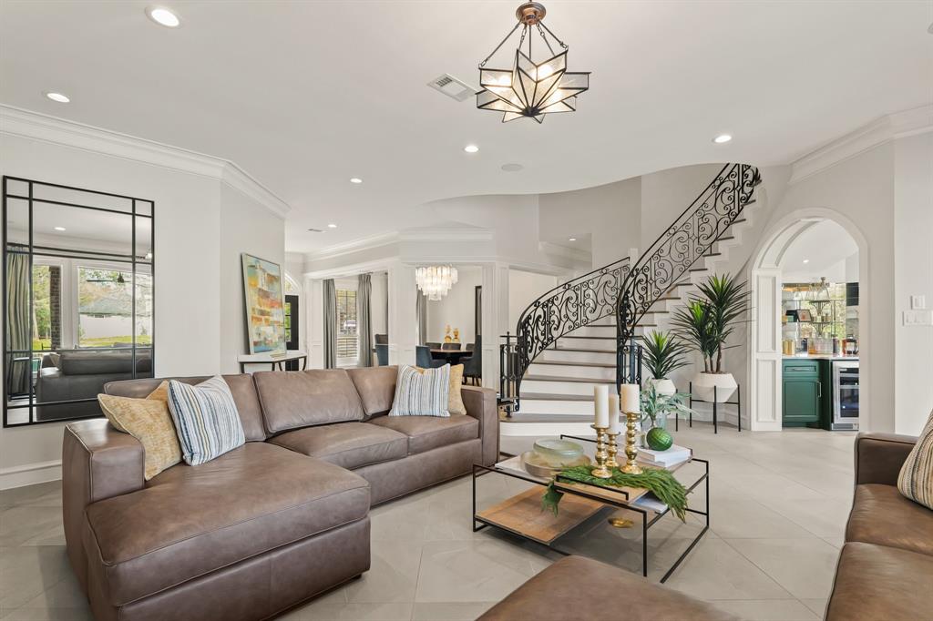 The Woodlands, Texas 77381, United States, 4 Bedrooms Bedrooms, ,5 BathroomsBathrooms,Residential,Active,87669