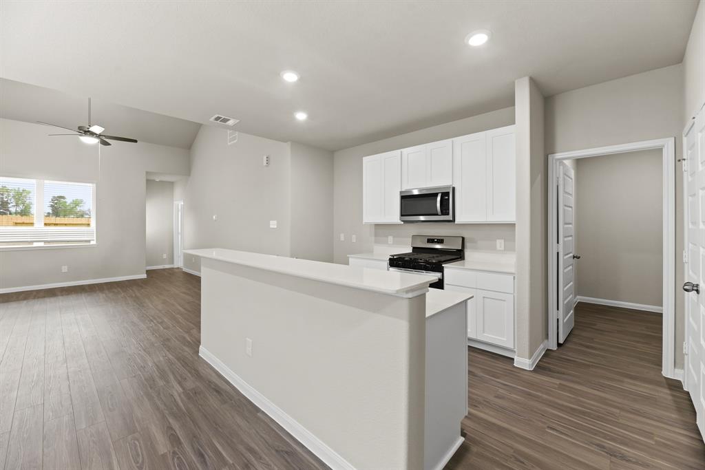 9239 Grace Ridge Drive, Willis, Texas image 3