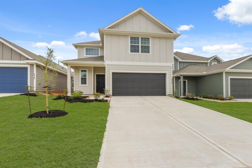 9239 Grace Ridge Drive, Willis, Texas image 1