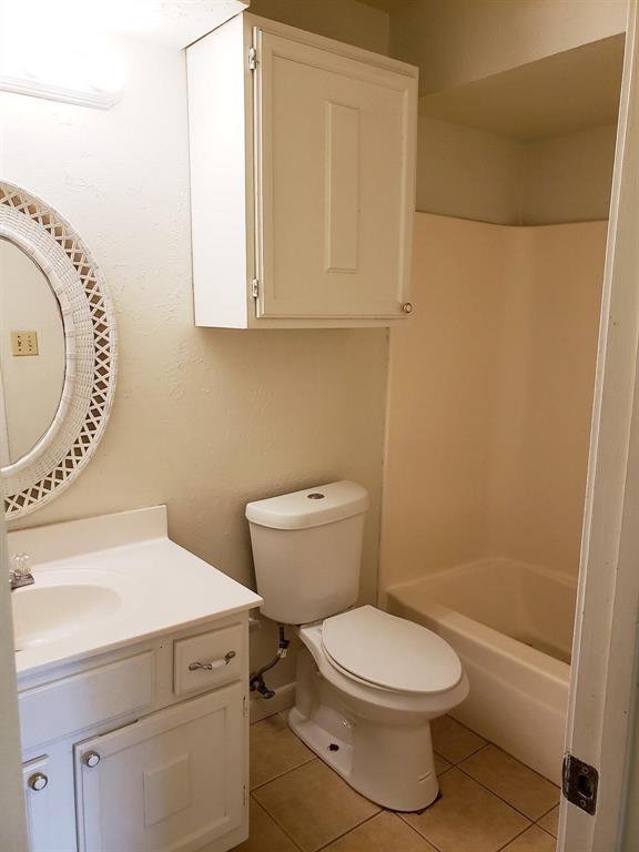 15718 Stonehaven Drive, Houston, Texas image 10