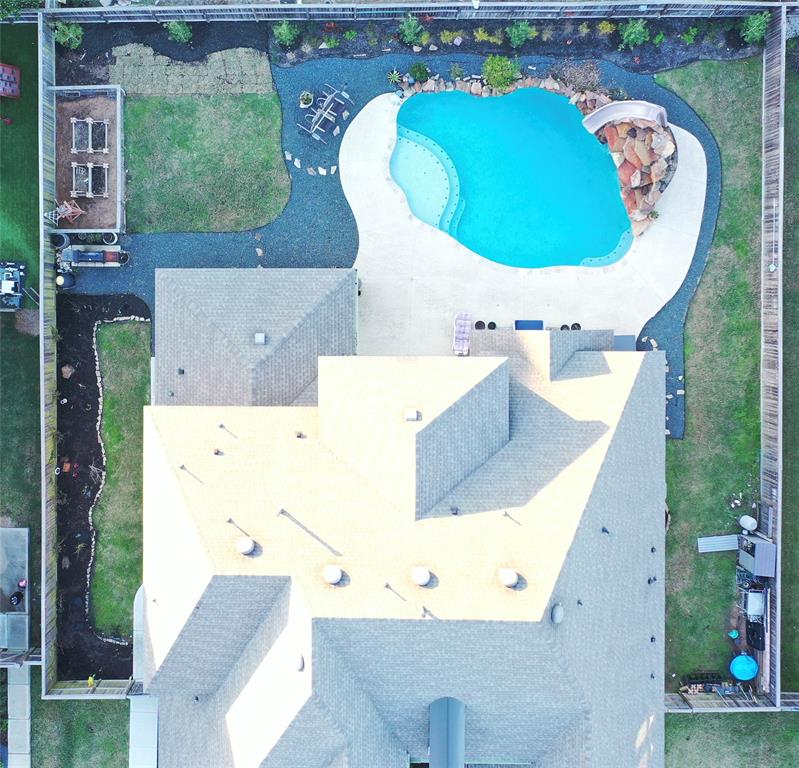 2024 Yellowstone Trail, Friendswood, Texas image 3