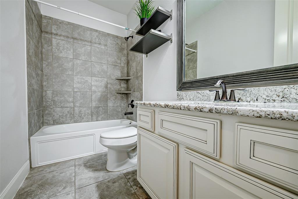 6315 Asbury Brook Court, Katy, Texas image 11