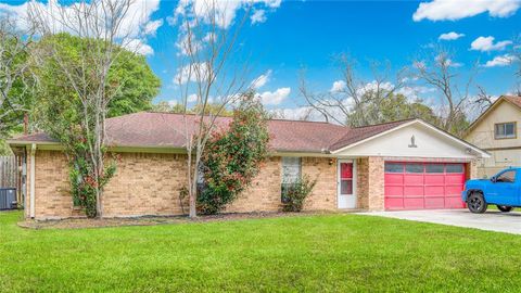 A home in Clute