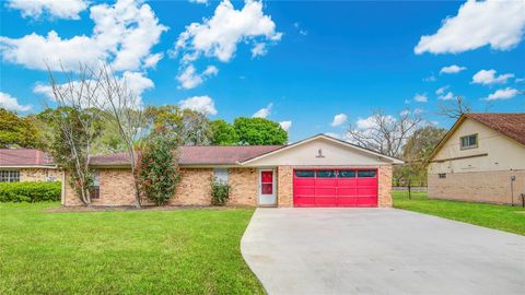 A home in Clute