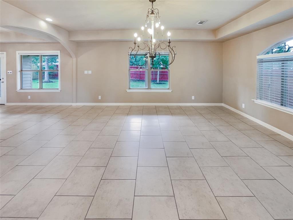 12885 Andromeda Court, Willis, Texas image 2