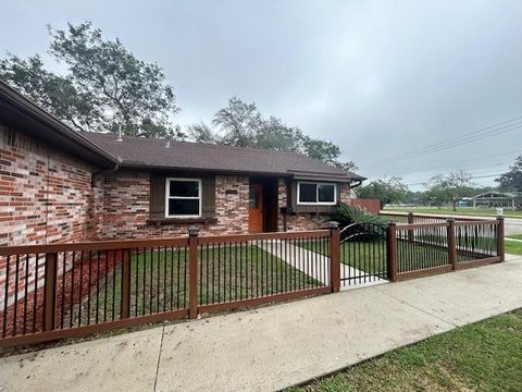 A home in Seabrook