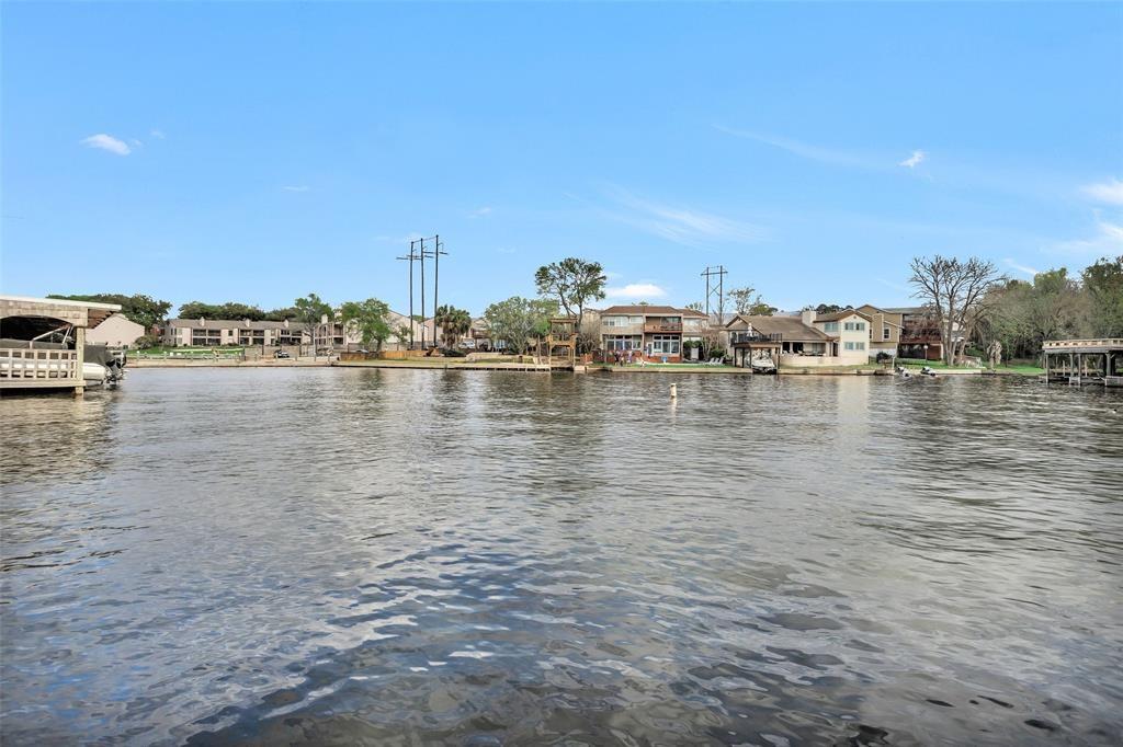 253 Capetown St, Montgomery, Texas image 35