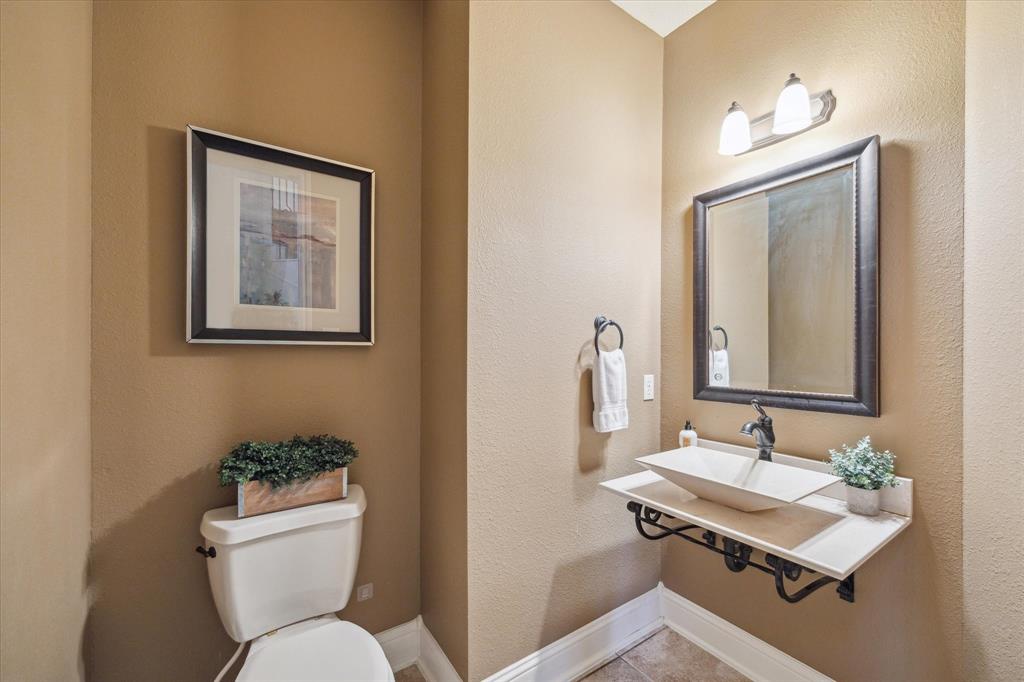 25311 Madison Falls Lane, Katy, Texas image 11