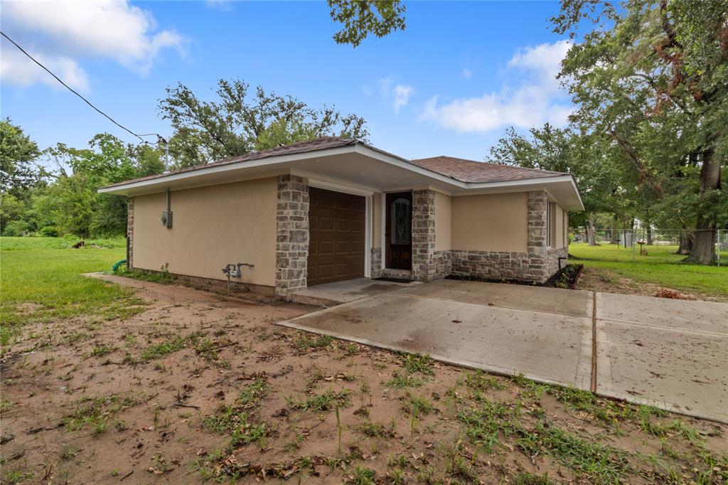 15429 N Brentwood Street, Channelview, Texas image 2