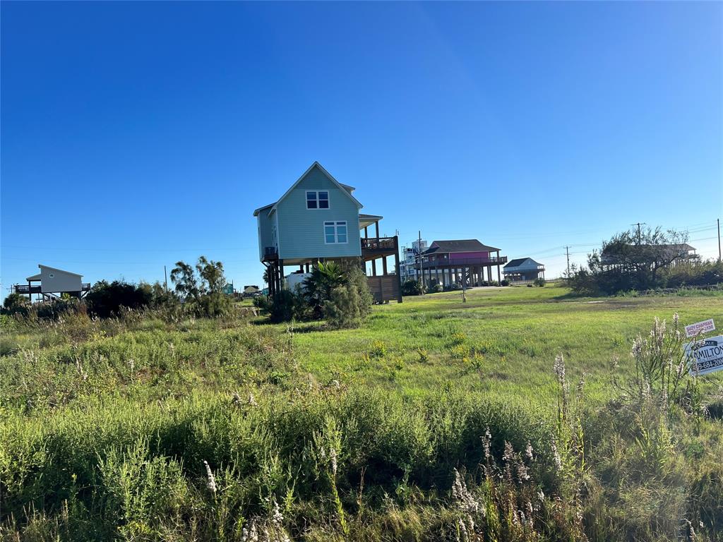 1024 N Bay Street, Gilchrist, Texas image 9