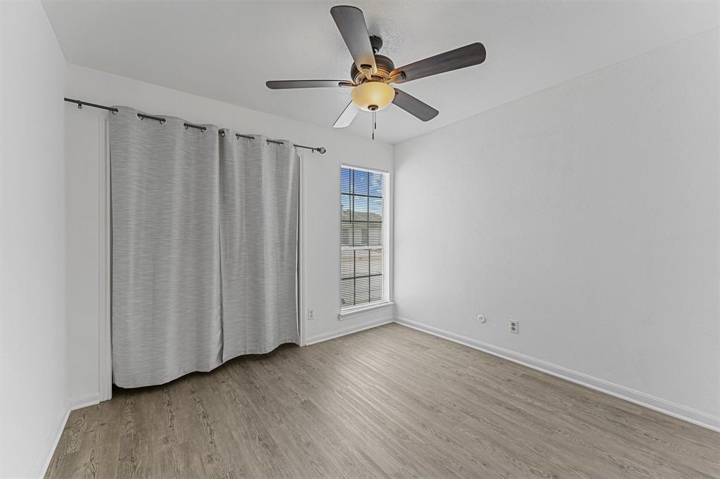 11887 Algonquin Drive, Houston, Texas image 15