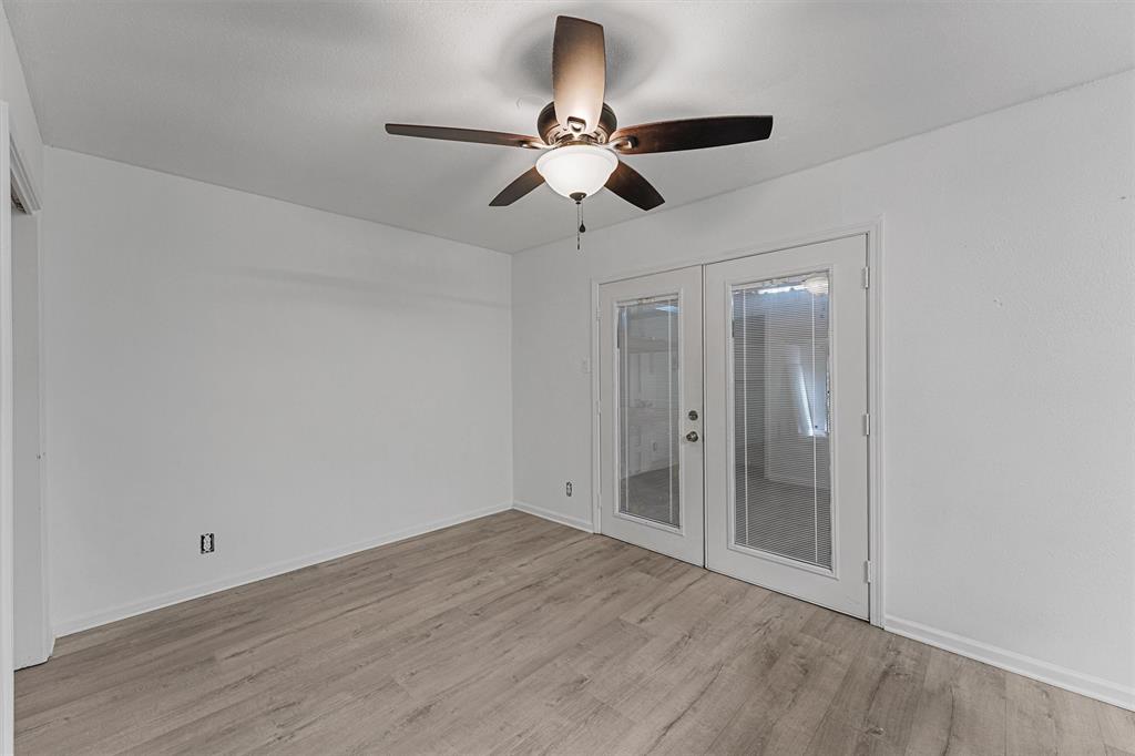 11887 Algonquin Drive, Houston, Texas image 6