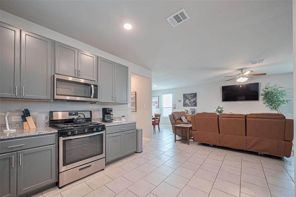 25940 Northpark Birch Drive, Porter, Texas image 18
