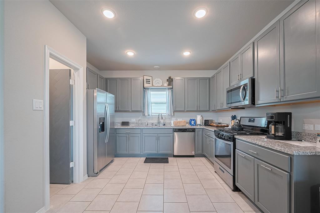 25940 Northpark Birch Drive, Porter, Texas image 15