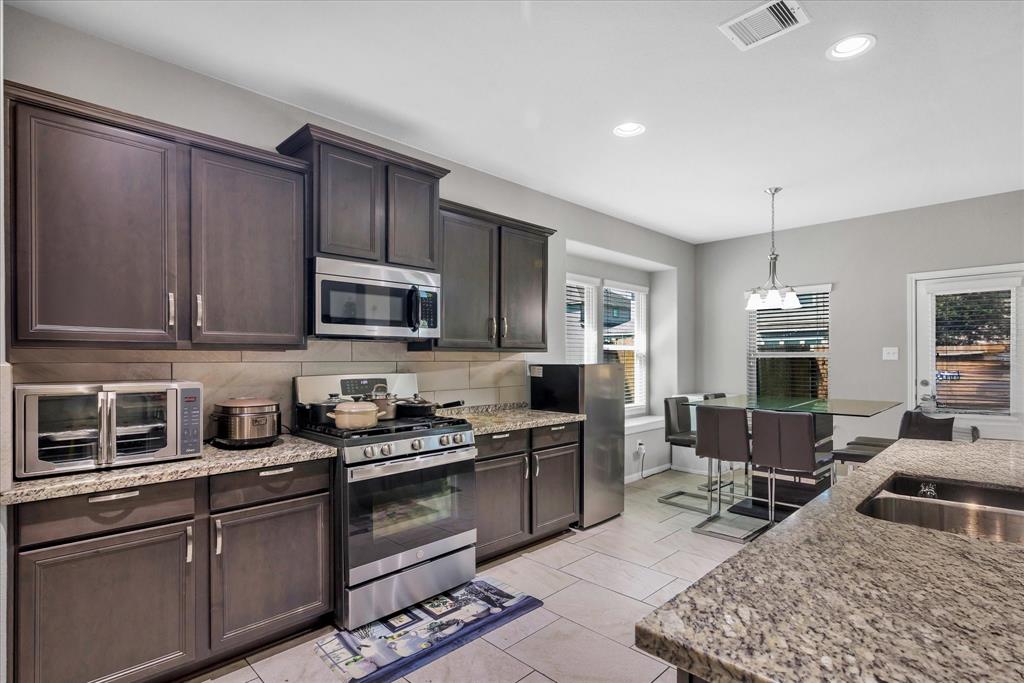 7319 Cypress Shumard Oak Drive, Cypress, Texas image 17