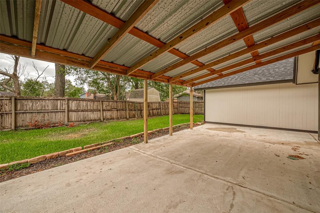 407 S Starboard Street, Crosby, Texas image 39