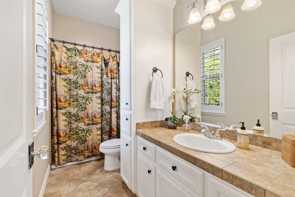 23 Lochbury Drive, Spring, Texas image 20
