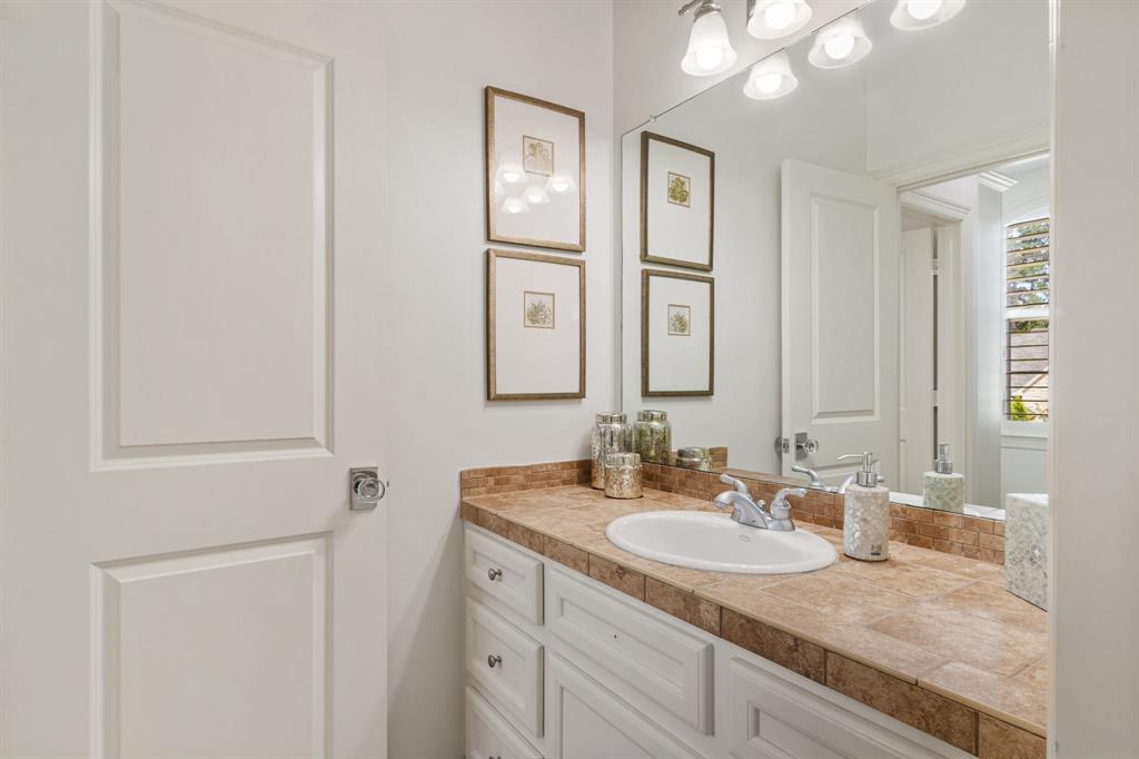 23 Lochbury Drive, Spring, Texas image 28