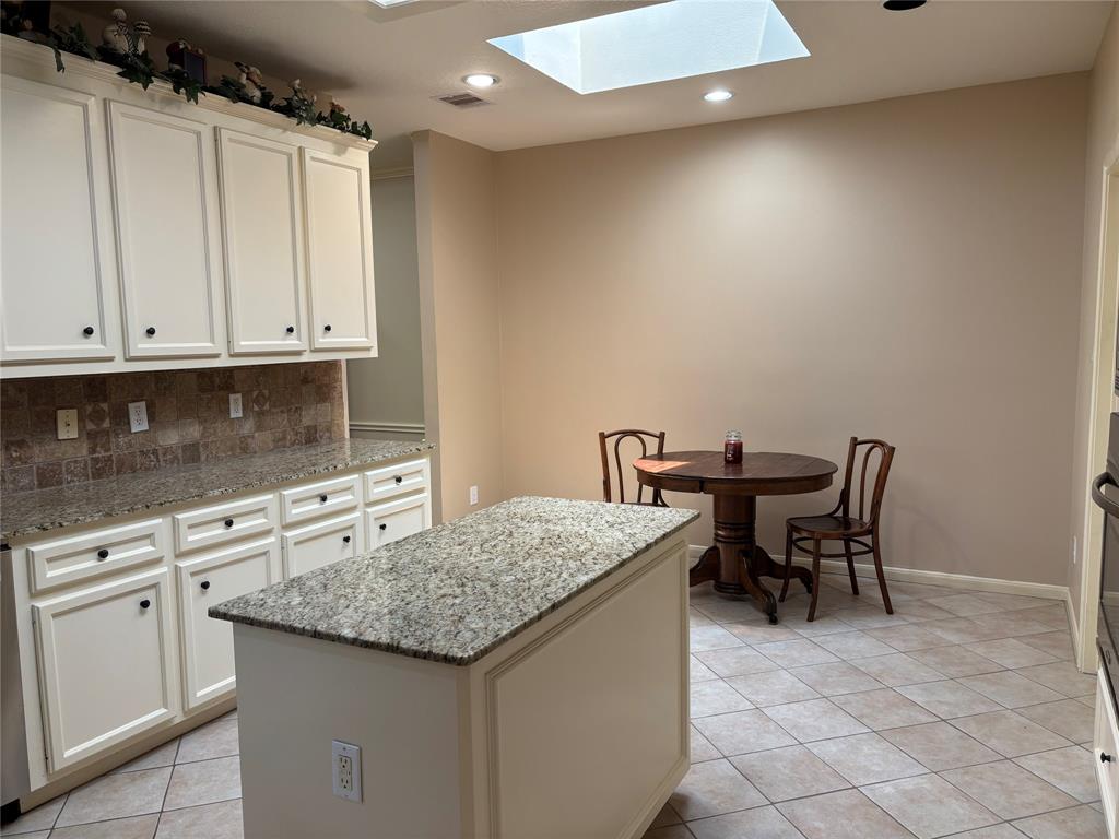 3923 Fordham Park Court, Pasadena, Texas image 9