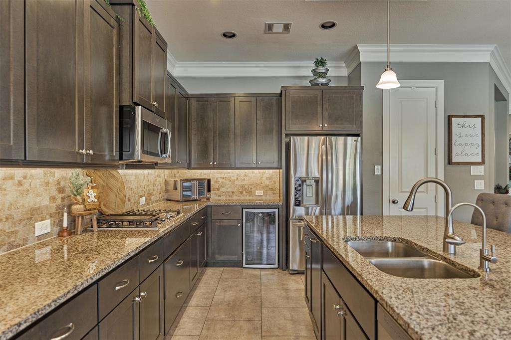 40694 Damuth Drive, Magnolia, Texas image 12