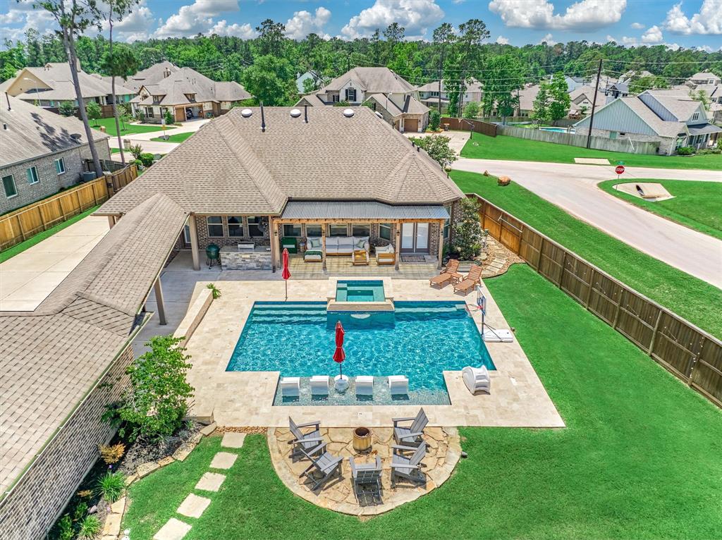 40694 Damuth Drive, Magnolia, Texas image 1