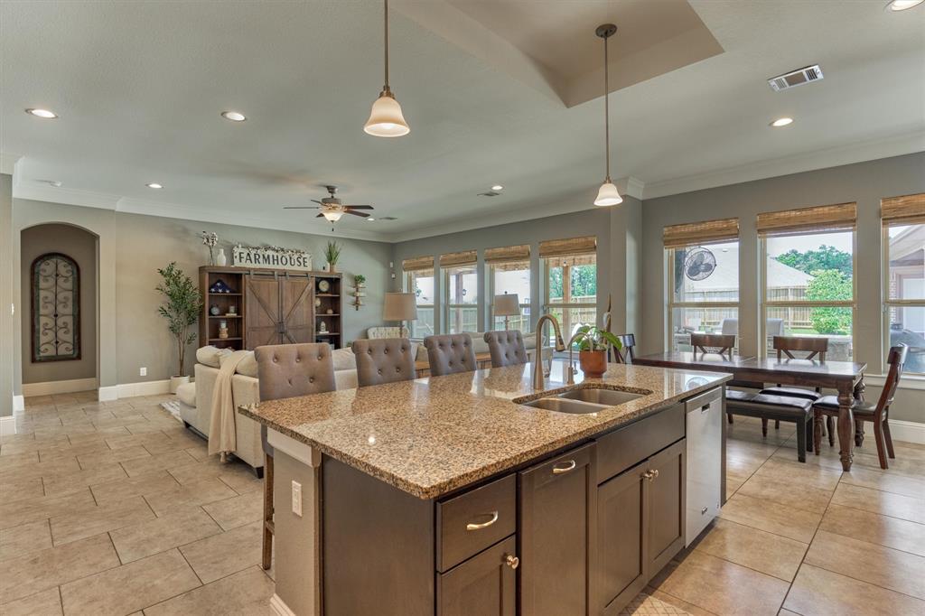 40694 Damuth Drive, Magnolia, Texas image 13