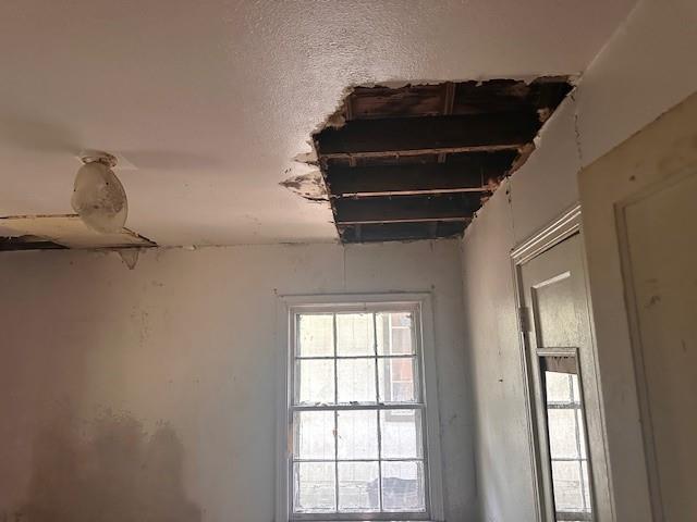 5041 Southwind Street, Houston, Texas image 7