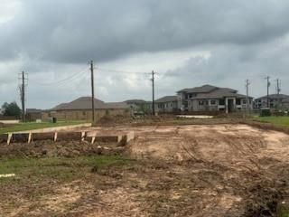 141 Bayou Bend Boulevard, Angleton, Texas image 9