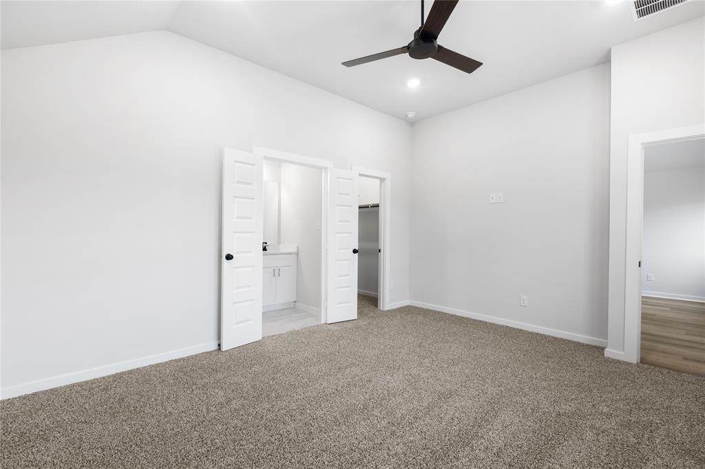 1210 Elsinore Drive, Rosharon, Texas image 13