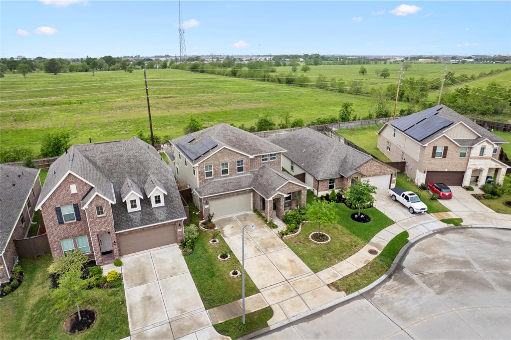 4427 Pale Fox Lane, Katy, Texas image 3