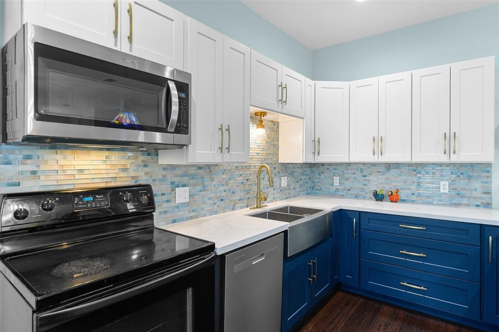 2102 Avenue N, Galveston, Texas image 12