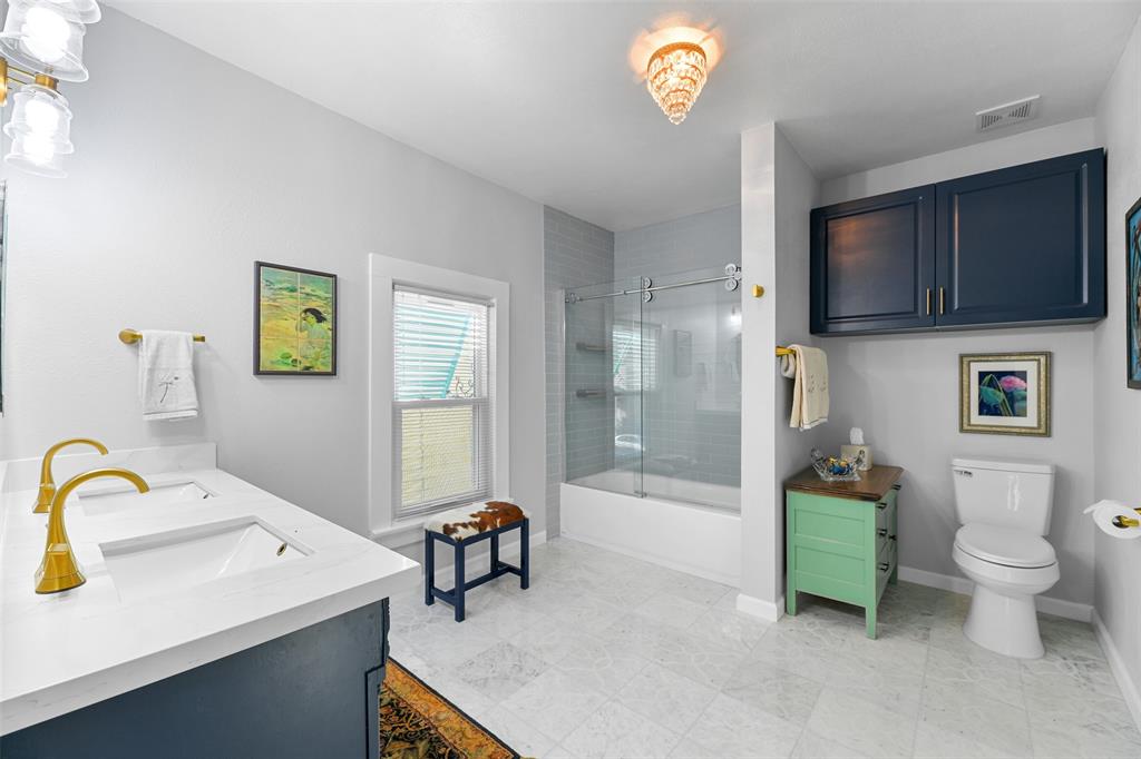 2102 Avenue N, Galveston, Texas image 21