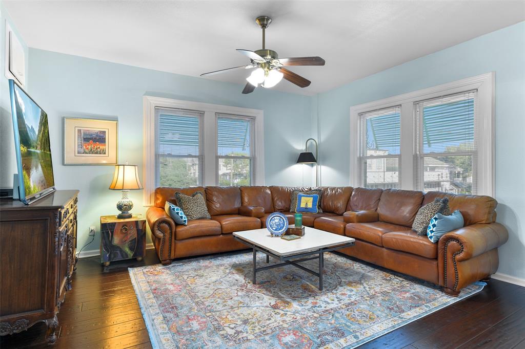 2102 Avenue N, Galveston, Texas image 16