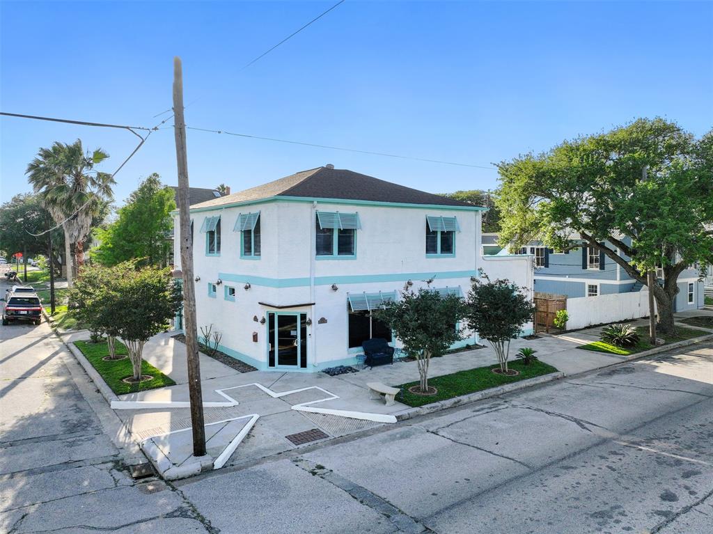 2102 Avenue N, Galveston, Texas image 7